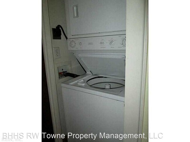 Building Photo - 1 br, 1 bath House - 1413 Colonial Avenue #C1