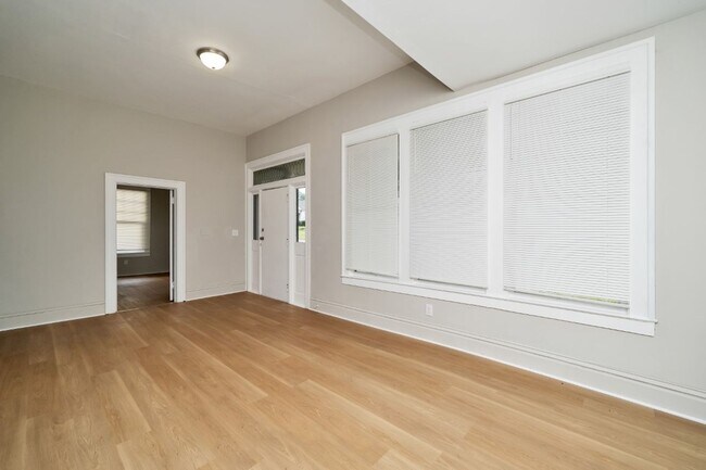 Building Photo - 1715 Berkley Ave