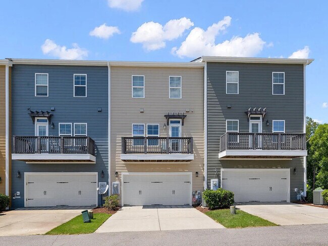 Building Photo - Build Equity Like a Homeowner – Lease to Own