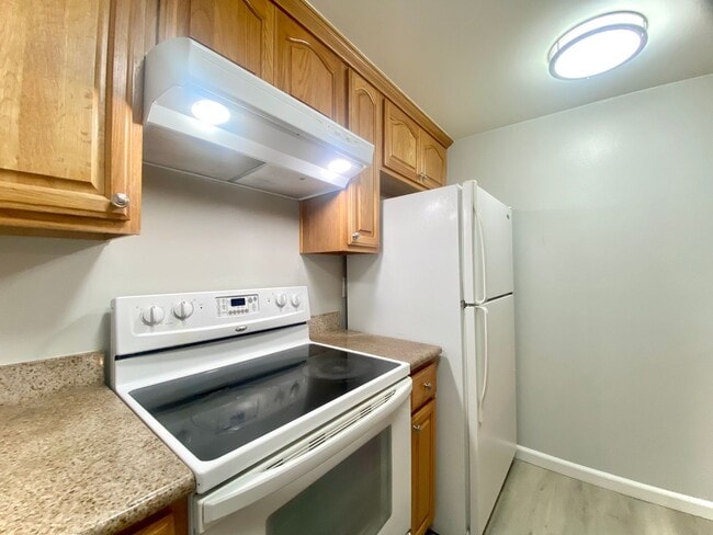 Building Photo - Charming 2-bedroom townhome in Fremont