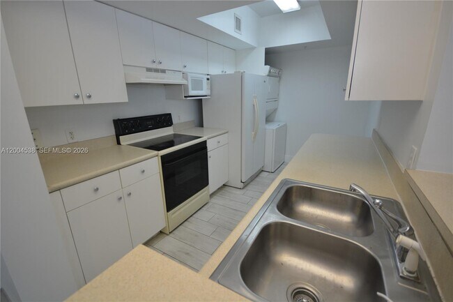 Building Photo - 5085 NW 7th St