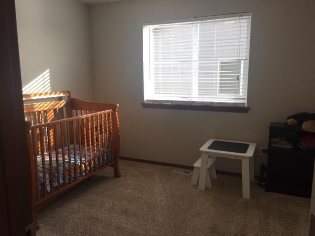 Building Photo - Modern Comfort and Space in a Peaceful Bot...