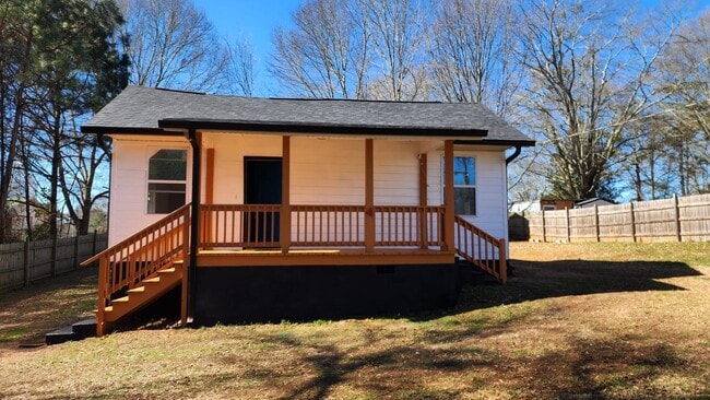 Building Photo - 4 Arnco Second St