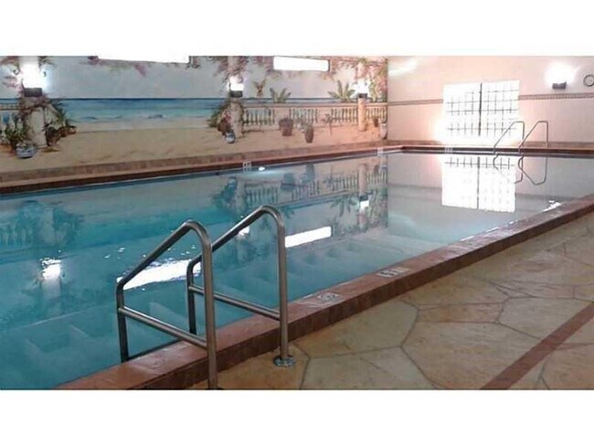 Building Photo - 129 Mansfield D