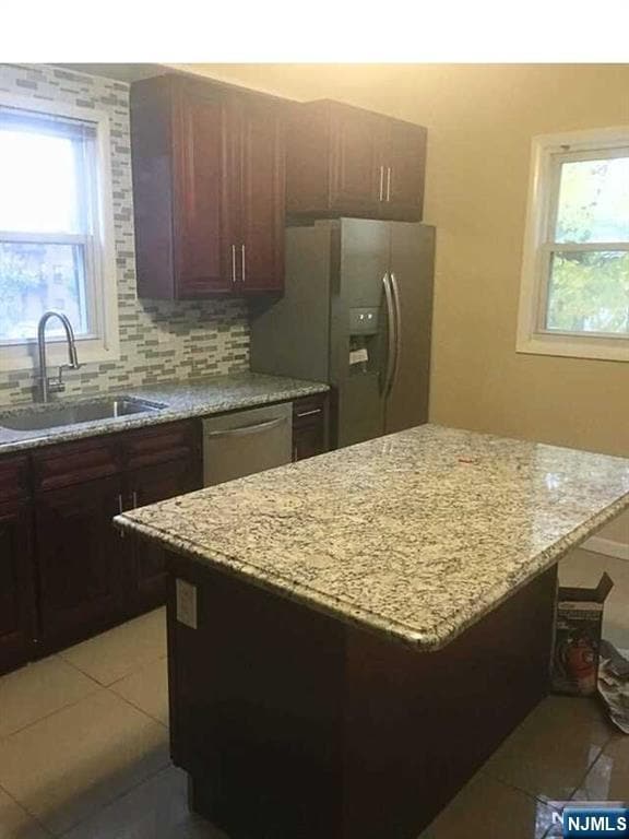 Building Photo - 24 Hackett Pl