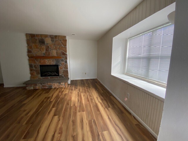 Building Photo - 5545 S Lowell Blvd