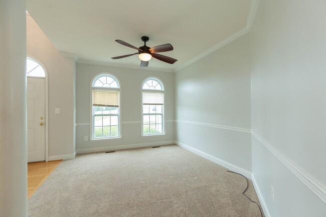 Building Photo - 391 Sheerer Dr
