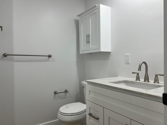 Building Photo - 9938 Melody Ln