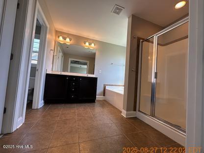 Building Photo - 830 Solomon Dr