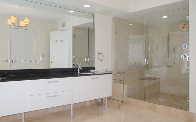 Building Photo - 17201 Collins Ave