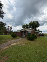 Building Photo - 1380 County Rd 15