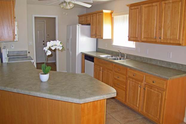 Building Photo - 4150 Oak Pointe Dr