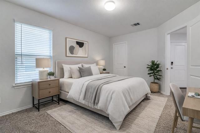 Building Photo - 511 Silo Cir