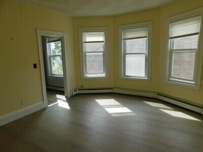 Building Photo - 81 Merriam St