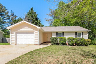 Building Photo - 420 Willow Ct SE