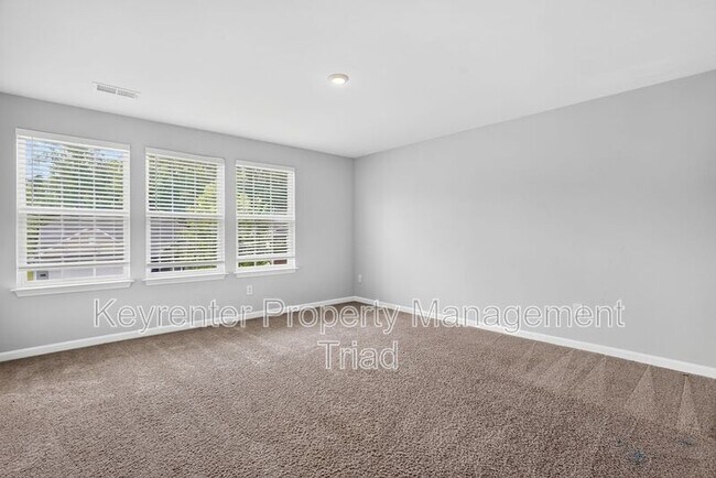 Building Photo - 5109 Black Frst Dr