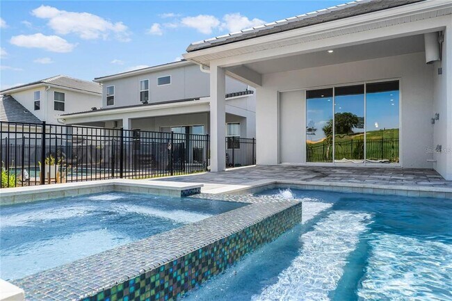 Building Photo - 16222 Volterra Point