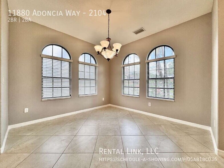 Building Photo - 11880 Adoncia Way