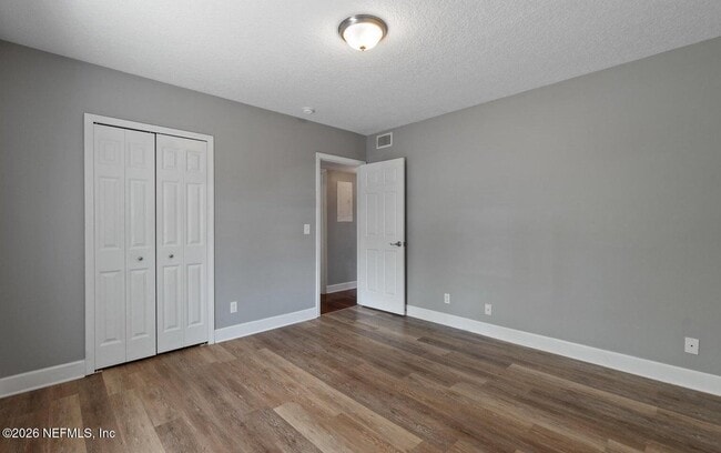 Building Photo - 3434 Blanding Blvd