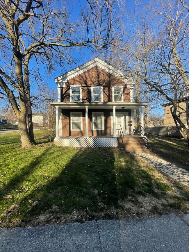 Primary Photo - 501 N. Washtington