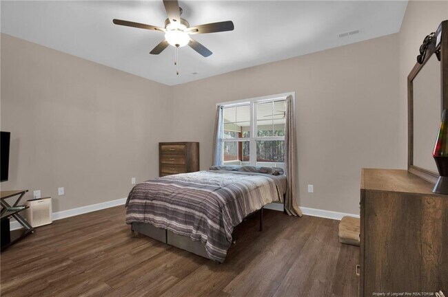 Building Photo - 272 Caldwell St