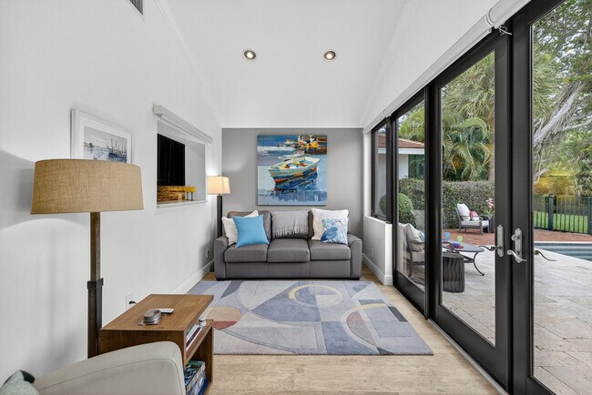 Building Photo - 2801 Deer Creek Country Club Blvd