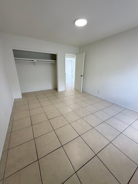 Building Photo - 678 Del Rosa Pl