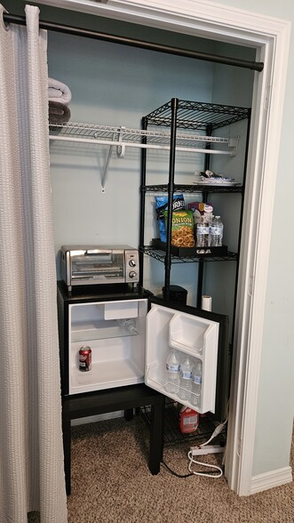 Building Photo - 208 Marlberry Trce