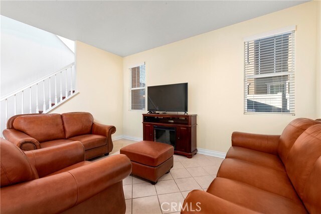 Building Photo - 39299 Gainsborough Dr