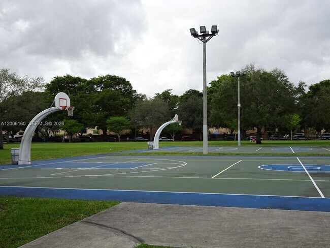 Building Photo - 7921 SW 152nd Ave