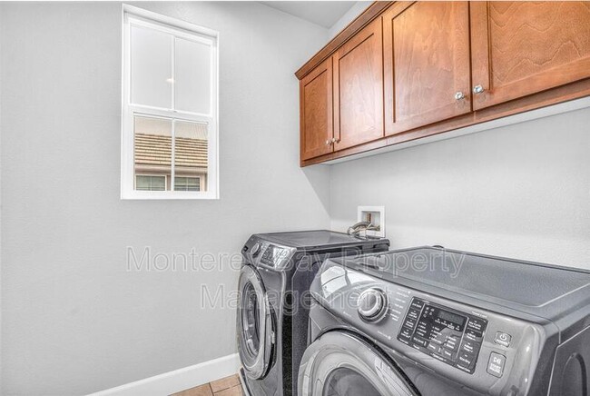 Building Photo - 589 Rosa Monte Wy