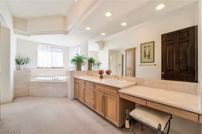 Building Photo - 27 Grand Miramar Dr