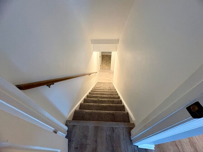 Building Photo - 3 Bedroom 4 Bathroom Available in Hummelstown!