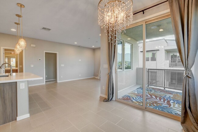 Building Photo - MOUNTAIN VIEW SUMMERLIN CONDO IN GATED COM...