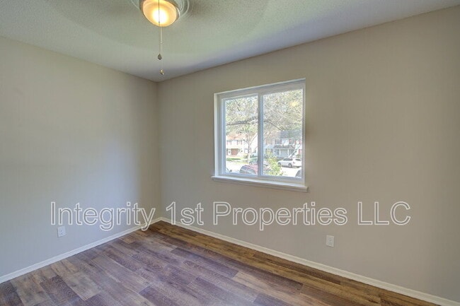 Building Photo - 2114 Swift St