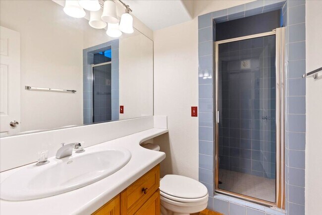 Building Photo - 1708 Cordoba Canyon St