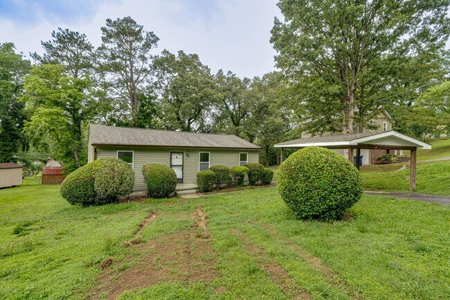 Primary Photo - Charming 3-Bedroom Home in East Chattanooga