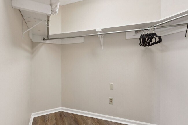 Building Photo - Charming Amelia Island Home in a Private Cul-de-Sac