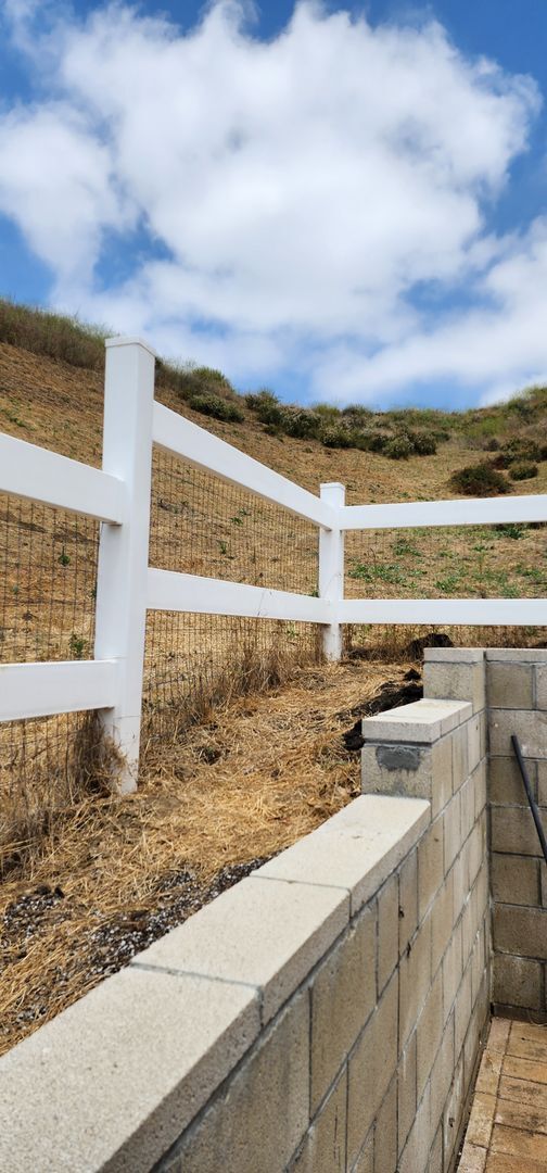 Building Photo - 882