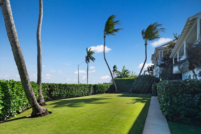 Building Photo - 7103 S Flagler Dr