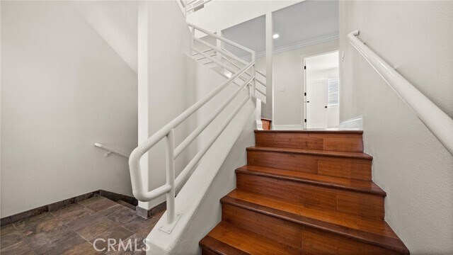 Building Photo - 521 Avenue C