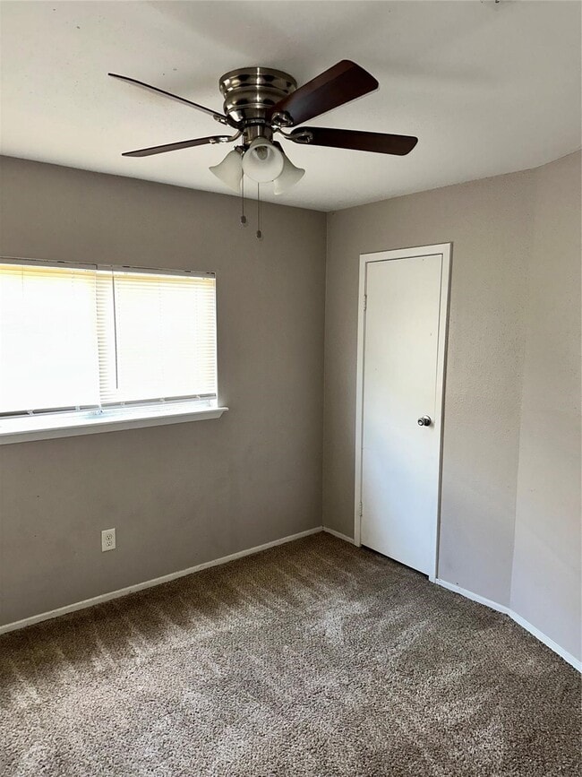 Building Photo - 7514 Lemma Dr