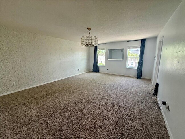 Building Photo - 2706 Monticello Way