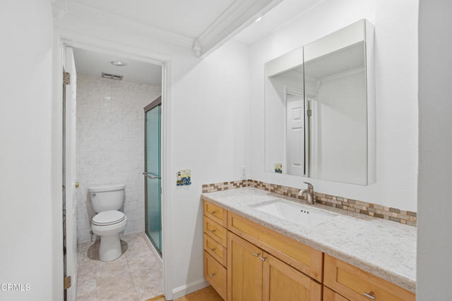 Building Photo - 681 Ocean View Dr