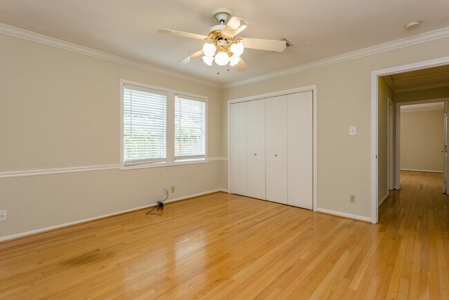Building Photo - 1230 Timbergrove Ln