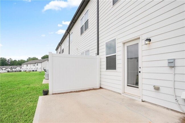 Building Photo - 4644 Cypress Pk Dr