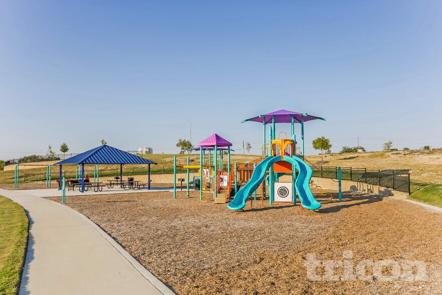 Building Photo - 10709 Dusty Rnch Rd