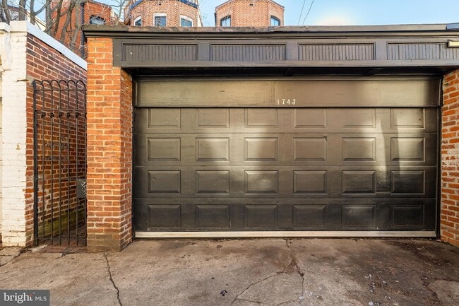 Building Photo - 1743 Q St NW