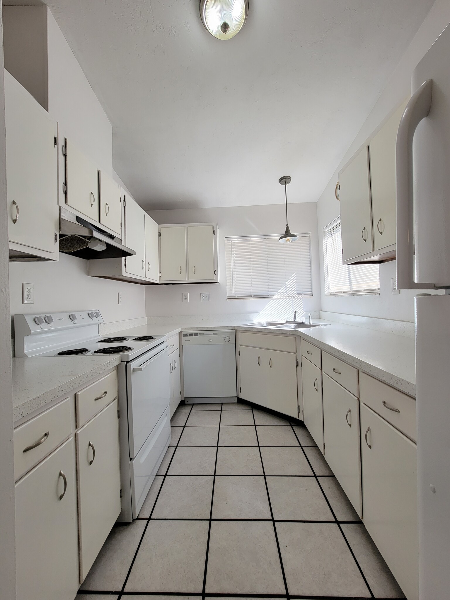 Building Photo - 1784 Dax Ct