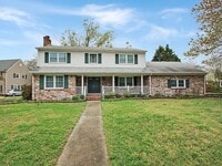 Building Photo - Call Amanda Tate at (757)289-6810 for more information